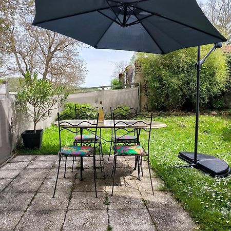 Gites Le Vieux Vinzelles Volvic Eksteriør bilde