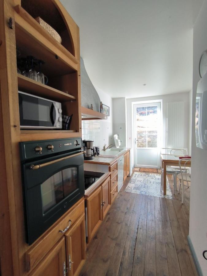 Gites Le Vieux Vinzelles Volvic Eksteriør bilde